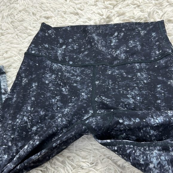 Lululemon Wunder Under Hi-Rise Tight *Nulux Effervescence Wunder Under Pant - Picture 2 of 5